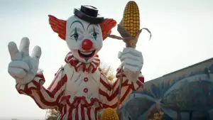 Backdrop to the movie "Clown in a Cornfield" #588653