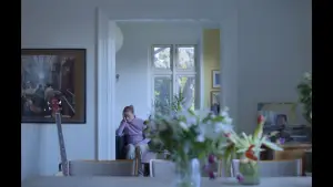 Backdrop to the movie "Returning Home" #834373