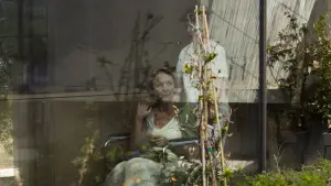 Backdrop to the movie "Hot Milk" #571521