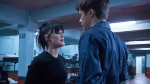 Backdrop to the movie "The 5th Wave" #327431