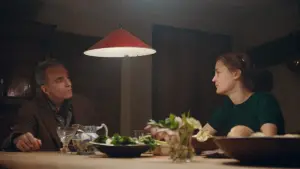 Backdrop to the movie "Phantom Thread" #671821