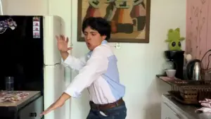 Backdrop to the movie "Av Antura" #687305