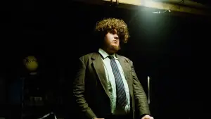 Backdrop to the movie "Bugonia" #511772