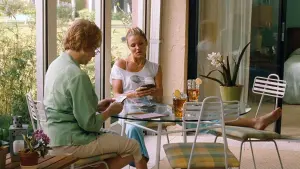 Backdrop to the movie "In Her Shoes" #303626