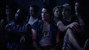 Backdrop to the movie "Mass Hysteria" #734477