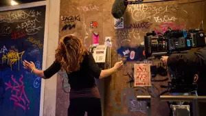 Backdrop to the movie "Canary Black" #623066