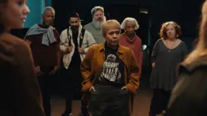 Backdrop to the movie "Ghostlight" #367139