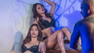 Backdrop to the movie "Walker" #726408