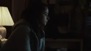 Backdrop to the movie "Knives Out" #561246