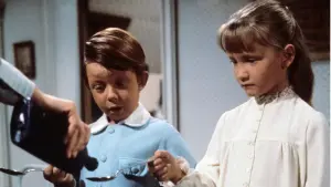 Backdrop to the movie "Mary Poppins" #418313