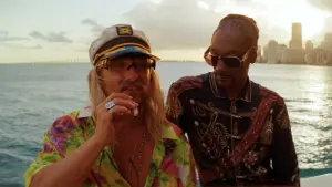 Backdrop to the movie "The Beach Bum" #420805