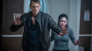 Backdrop to the movie "The Silent Hour" #535705