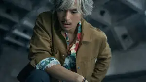 Backdrop to the movie "The Traveller" #684064