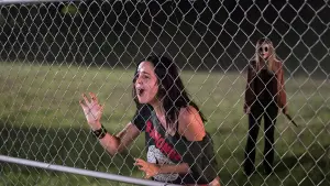 Backdrop to the movie "The Strangers: Prey at Night" #326817