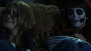 Backdrop to the movie "Halloween" #727711