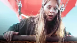 Backdrop to the movie "Turbulence" #760641