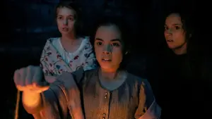 Backdrop to the movie "Fear Street: 1666" #236583