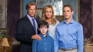 Backdrop to the movie "If There Be Thorns" #421876