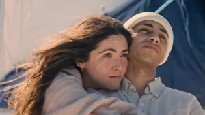 Backdrop to the movie "Wish You Were Here" #655135