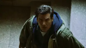 Backdrop to the movie "The Fugitive" #773225