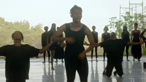 Backdrop to the movie "Germaine Acogny - The Essence of Dance" #820838