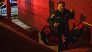 Backdrop to the movie "Asphalt City" #463404