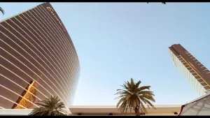 Backdrop to the movie "Paul Blart: Mall Cop 2" #888728