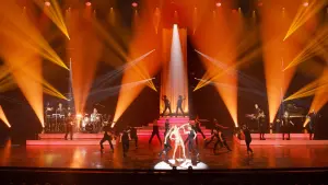 Backdrop to the movie "Aline" #399280