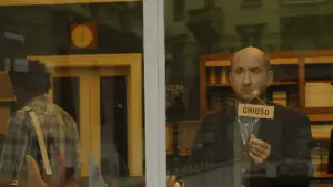 Backdrop to the movie "Contromano" #692027