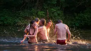 Backdrop to the movie "Silent Friend" #796361