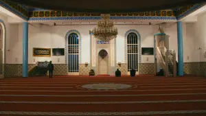 Backdrop to the movie ""A Good Man"" #544616