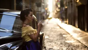 Backdrop to the movie "Invisible Life" #412319