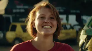 Backdrop to the movie "Holy Cow" #633845