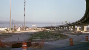 Backdrop to the movie "SubUrbia" #717893