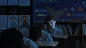 Backdrop to the movie "Weapons" #519004