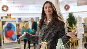 Backdrop to the movie "Deck the Walls" #700273