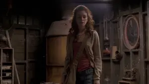 Backdrop to the movie "Beneath" #501334