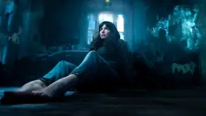 Backdrop to the movie "Malignant" #261404