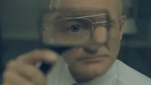 Backdrop to the movie "One Hour Photo" #688441