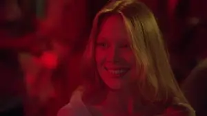 Backdrop to the movie "Carrie" #639272