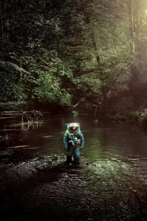 Poster to the movie "Spaceman" #612715