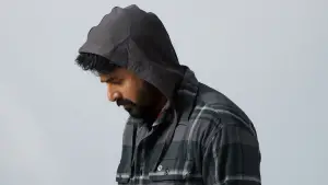 Backdrop to the movie "Madharaasi" #670680