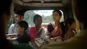 Backdrop to the movie "Sir" #743123