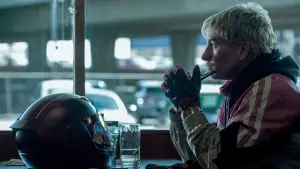 Backdrop to the movie "Crime 101" #513133