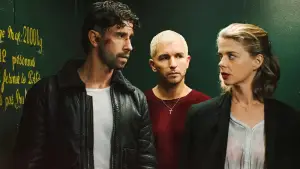 Backdrop to the movie "Night Creatures" #562103