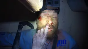 Backdrop to the movie "Deadstream" #385096