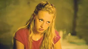 Backdrop to the movie "Swimming Pool" #743716