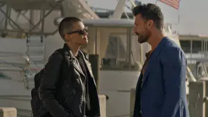 Backdrop to the movie "Stowaway" #346681