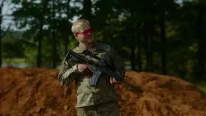 Backdrop to the movie "Civil War" #559835