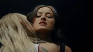 Backdrop to the movie "I Know What You Did Last Summer" #566717